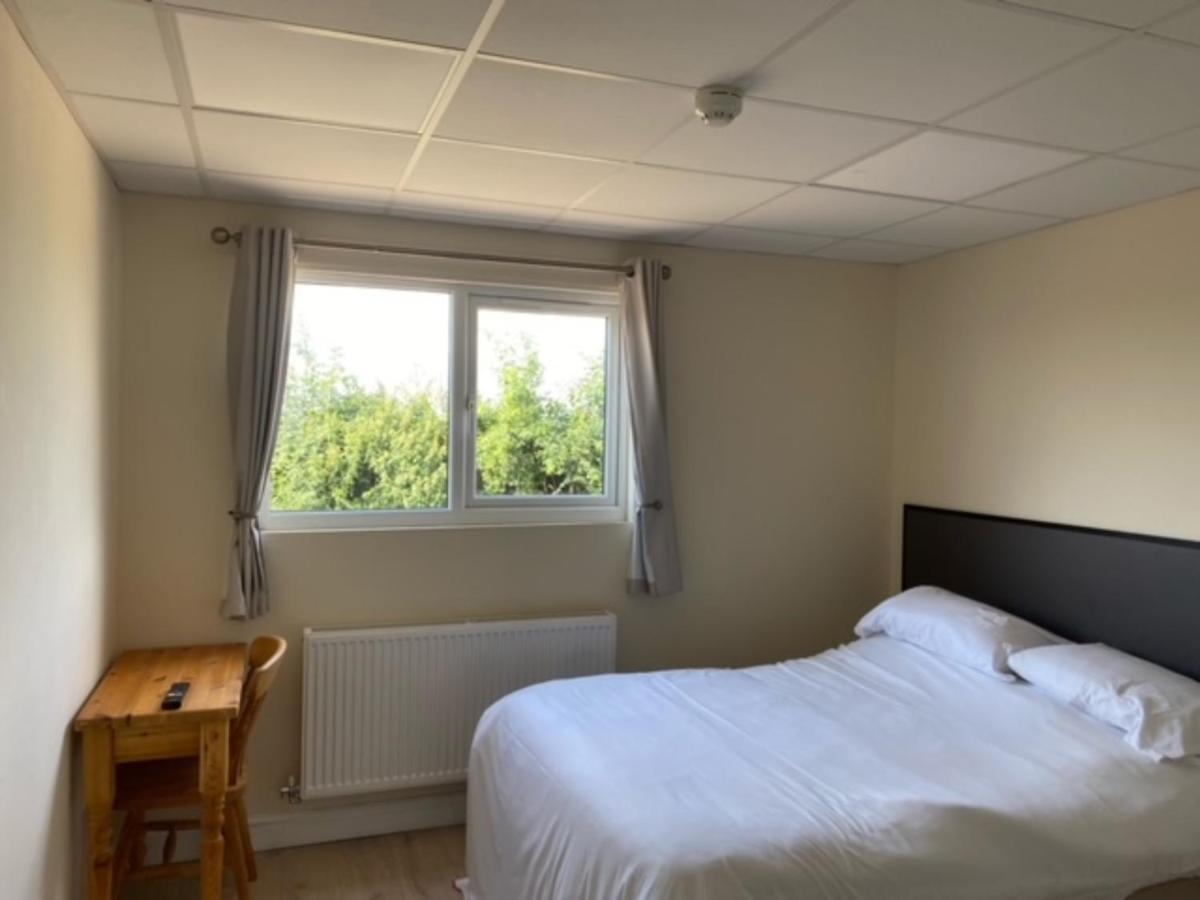 Bucks Accommodation Aylesbury  Exterior foto